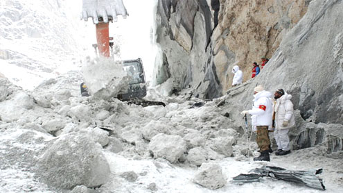 Body of 17th soldier recovered from Gayari