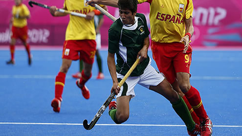 Unlucky Pakistan draw with Spain