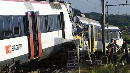 Train driver Body found among the wreckage of Collided Trains in Switzerland