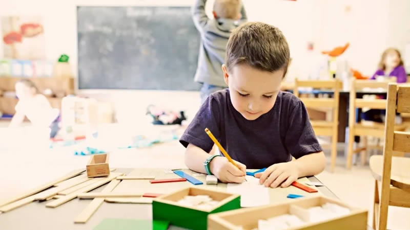 Conflict Brewing in the E-Commerce Arena of Educational Products for Children