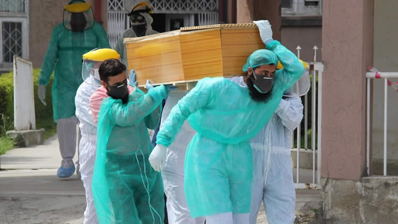 Pakistan Registers over 2,500 Cases First Time Since July 13